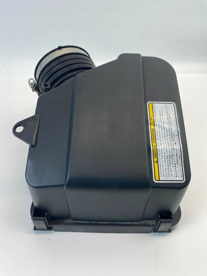 2004-2006 KIA AMANTI AIR CLEANER FILTER BOX UPPER HOUSING COVER OEM 28111-3F000