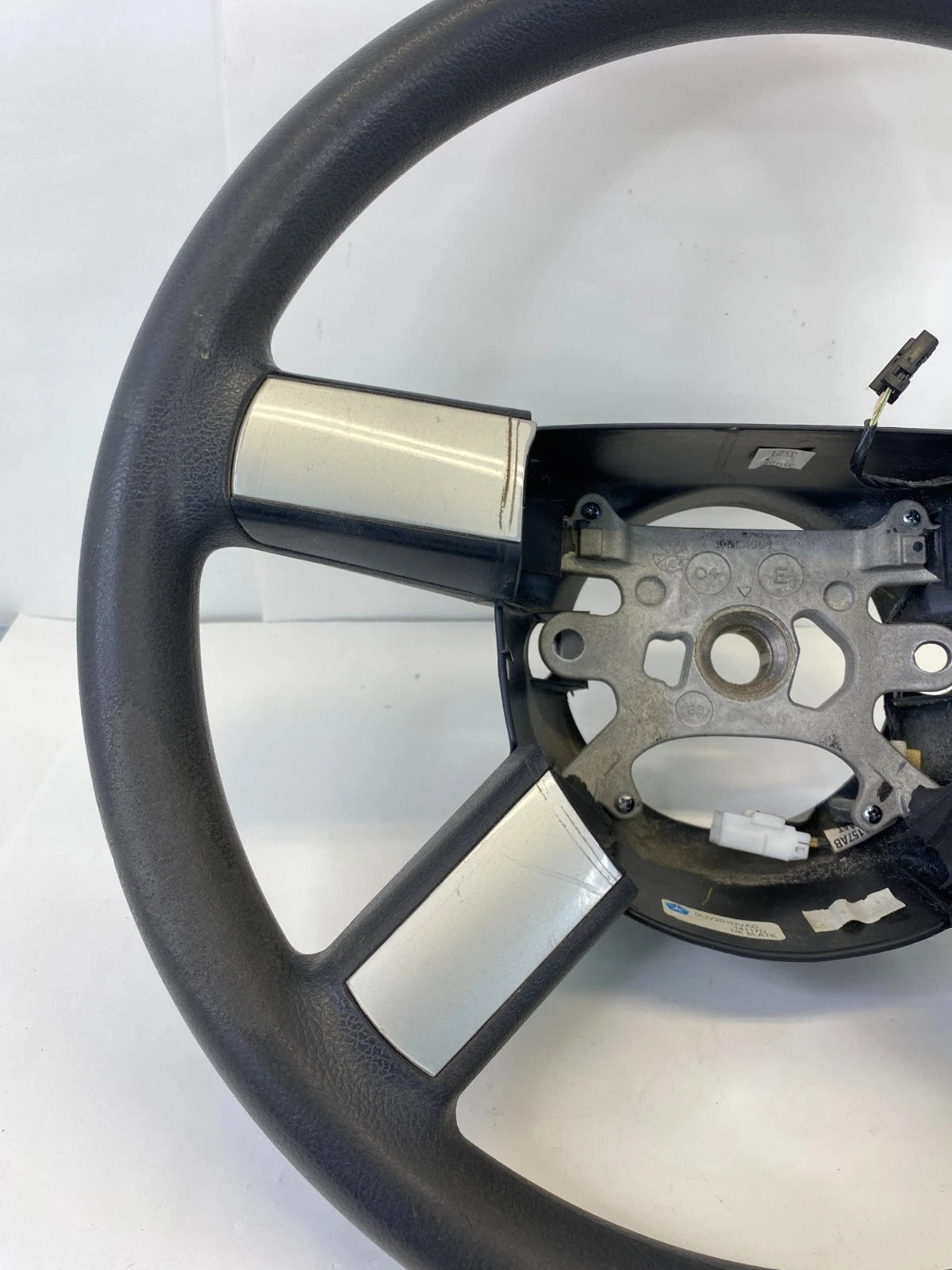 05 06 07 08 09 10 CHRYSLER 300 STEERING WHEEL WITHOUT CONTROLS 0UV201DVAD OEM