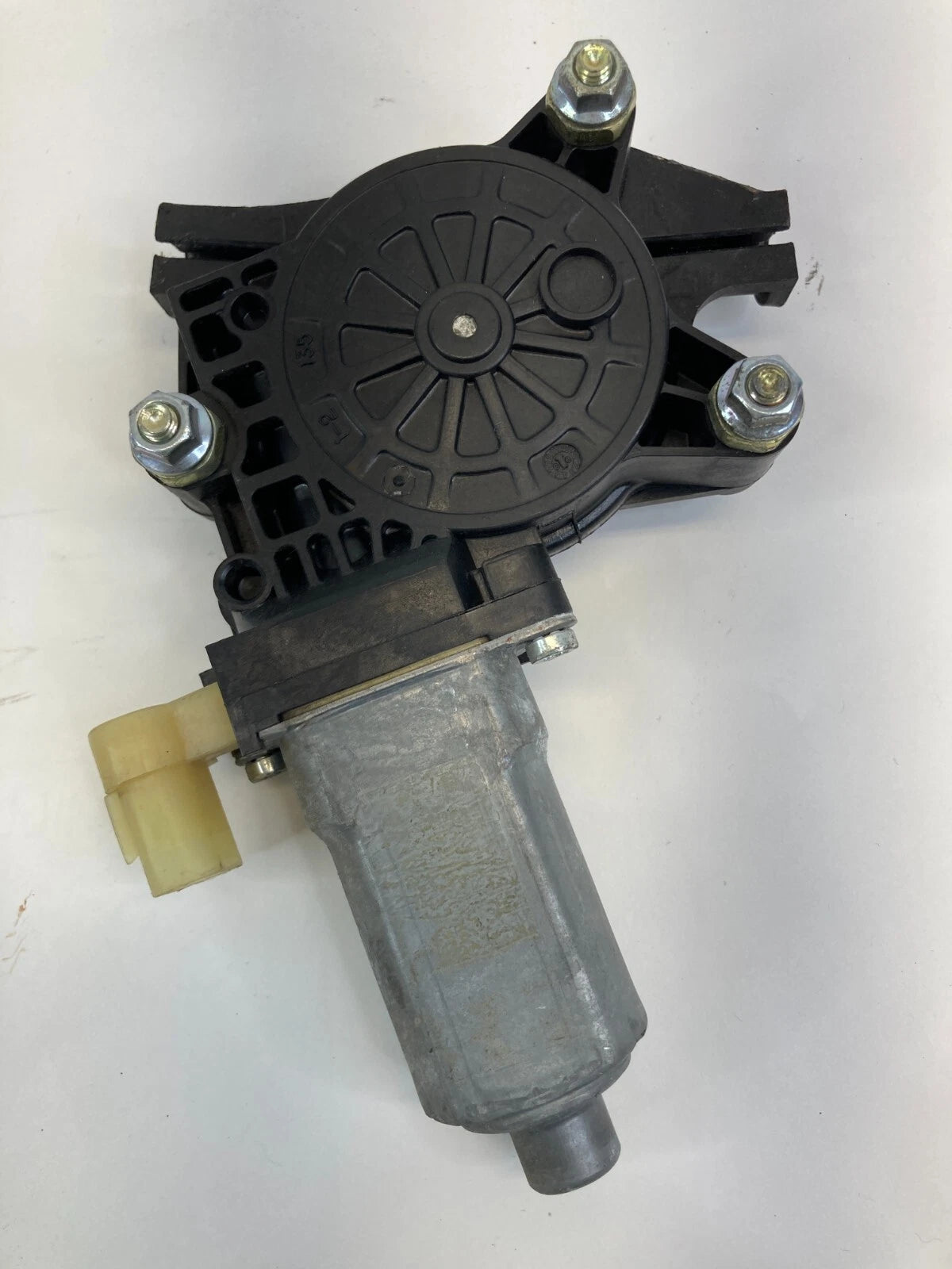 2006-2011 HYUNDAI ACCENT SEDAN FRONT RIGHT PASSENGER POWER WINDOW MOTOR OEM