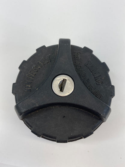 1998-2005 Volkswagen Beetle Fuel Filler Gas Cap w Lock OEM
