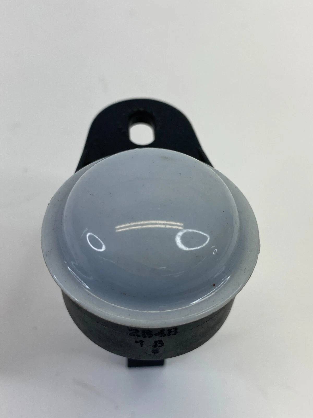 2006-2010 JEEP COMMANDER UNDER DASH DASHBOARD COURTESY LIGHT LAMP OEM