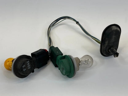 2008-2010 CHRYSLER TOWN & COUNTRY REAR DRIVER SIDE TAIL LIGHT WIRING HARNES OEM