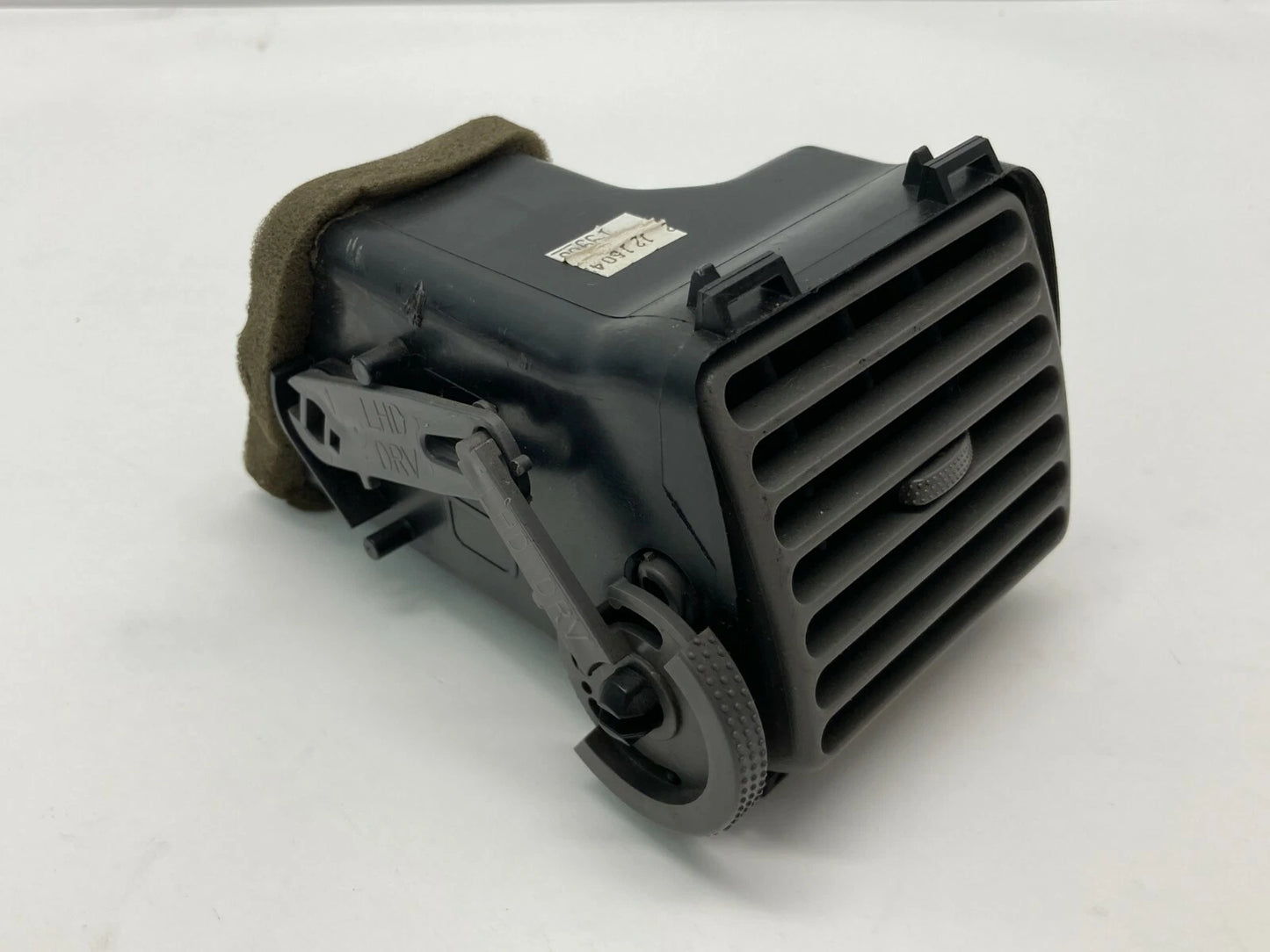 2002 2003 2004 2005 FORD EXPLORER LEFT DRIVER DASH SIDE AIR VENT 1L2H-19C696-A
