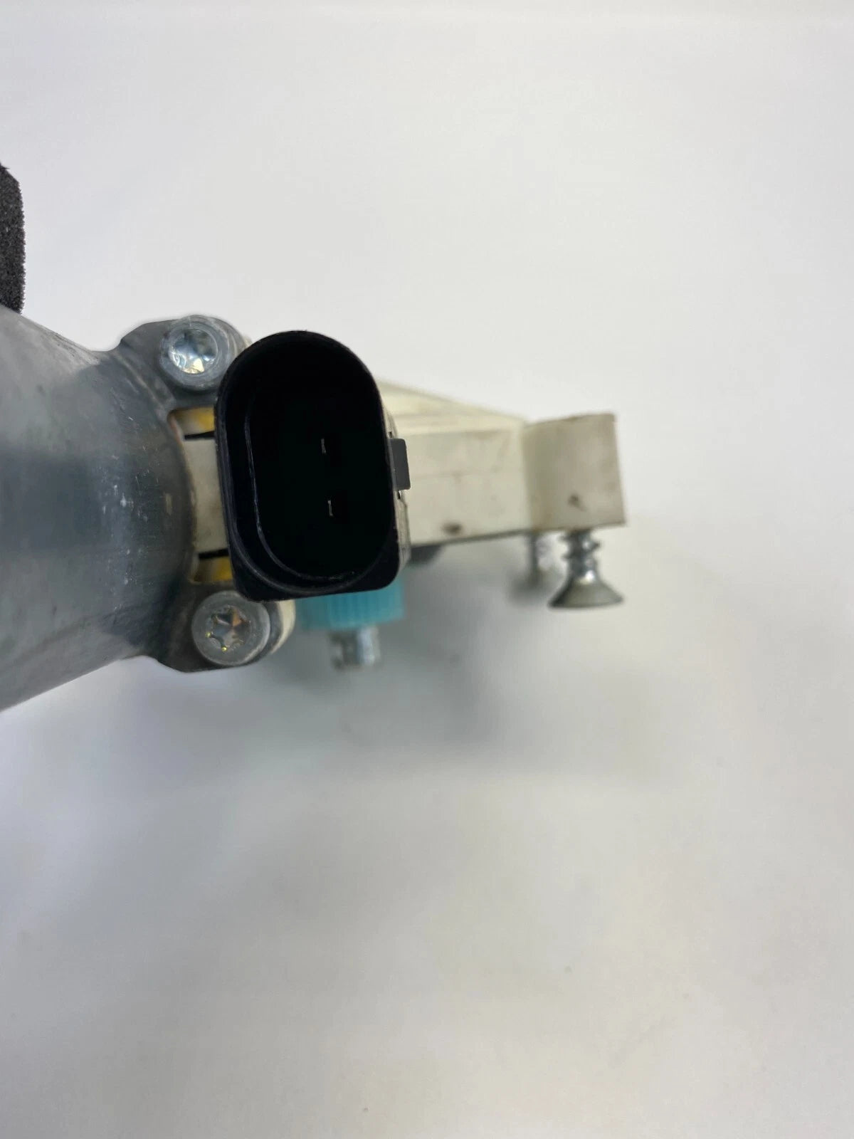 15-19 FORD POLICE INTERCEPTOR UTILITY REAR RIGHT SIDE DOOR POWER WINDOW MOTOR