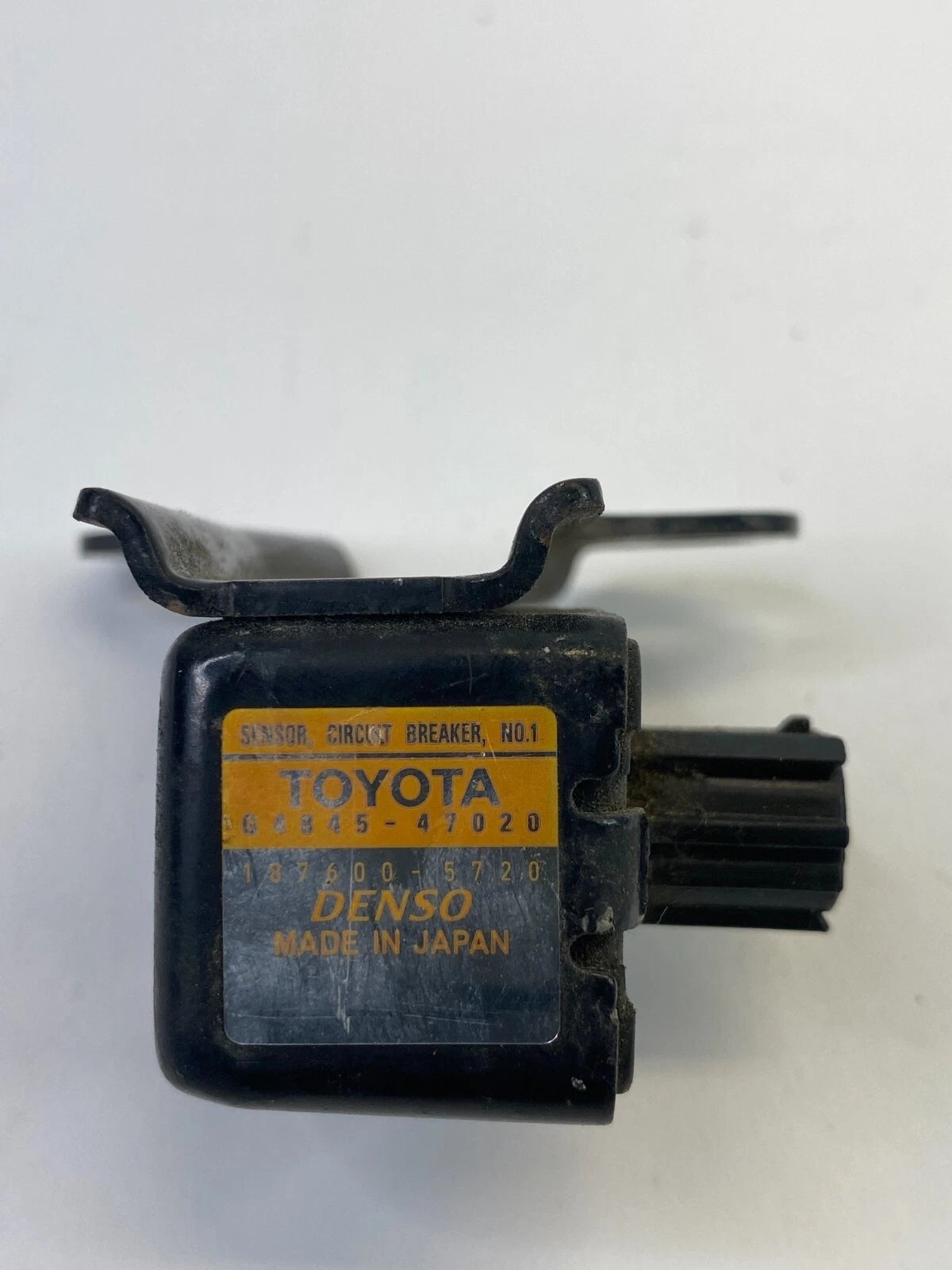 2004-2009 TOYOTA PRIUS 1.5L INVERTER CIRCUIT BREAKER SENSOR CONTROL G4845-47020