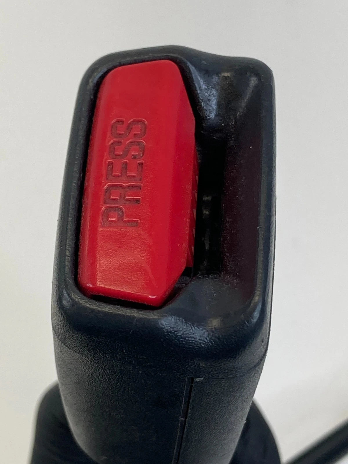 2008-2010 SCION XD FRONT RIGHT PASSENGER SIDE SEAT BELT BUCKLE OEM