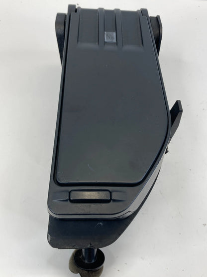 04-07 BMW 530I 06 07 530XI CENTER CONSOLE ARMREST TRAY COMPARTMENT 51167112395