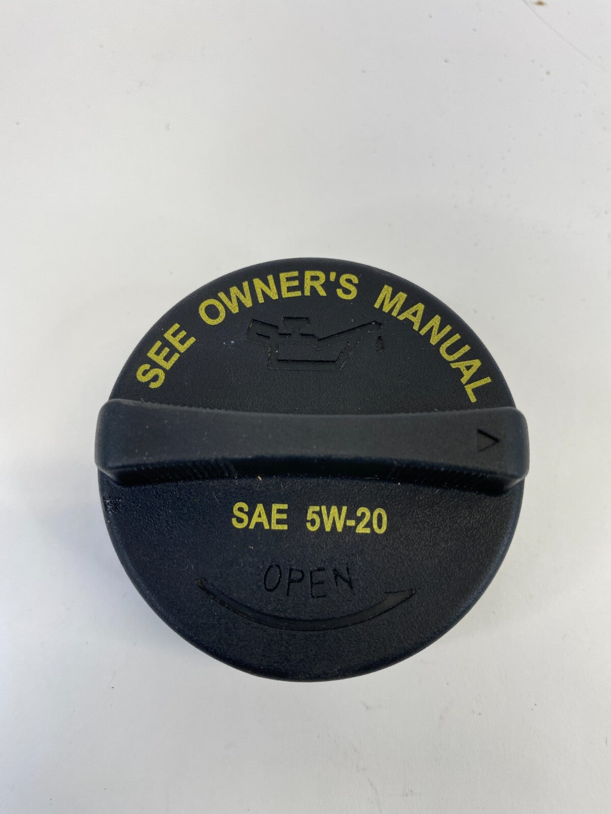 2013-2020 Hyundai Elantra GT 1.8L Engine Oil Filler Cap Fluid Cover SAE 5W-20