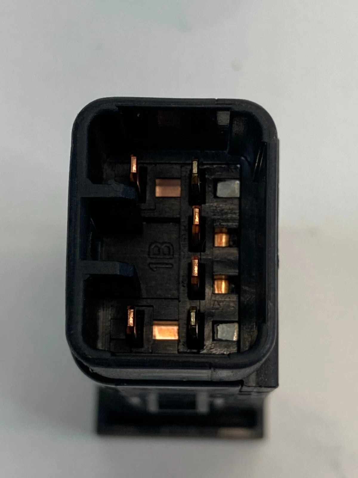 2011-2014 HYUNDAI SONATA ACTIVE ECONOMY ACTIVE CONTROL SWITCH ECO 202002962 OEM