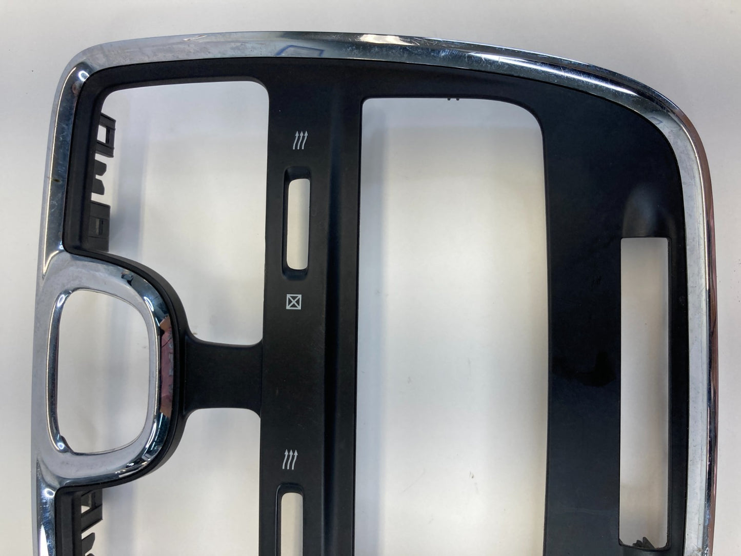 2011-2016 Chrysler Town & Country Center Instrument Dash Trim Bezel Panel OEM