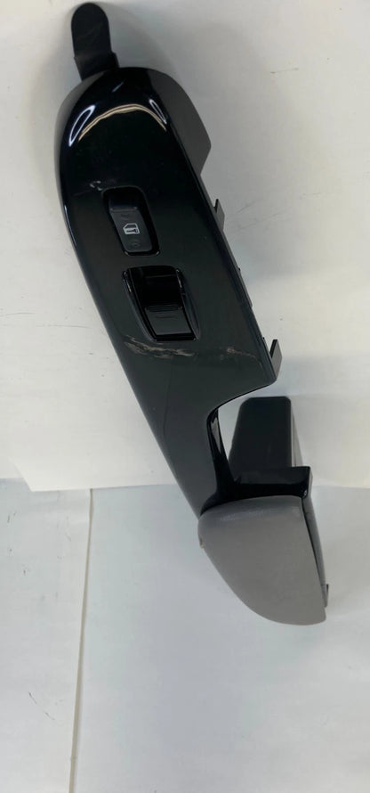 04-10 TOYOTA SIENNA FRONT RIGHT WINDOW SWITCH W/ ARMREST BEZEL 74231AE020 OEM