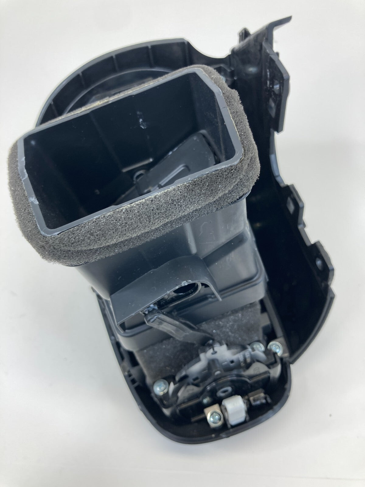 14-16 Kia Soul Front Left Side A/C Heater Air Vent Grille w/ Speaker 97480-B2000