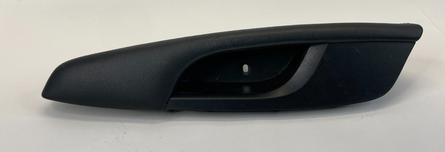 2013-2016 Hyundai Santa Fe Sport Front Right Side Door Armrest Pull Handle Assy