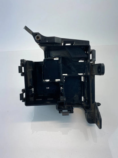 2007-2012 HYUNDAI ELANTRA SEDAN FUSE BOX BASE LOWER COVER ENGINE 91950-2H010
