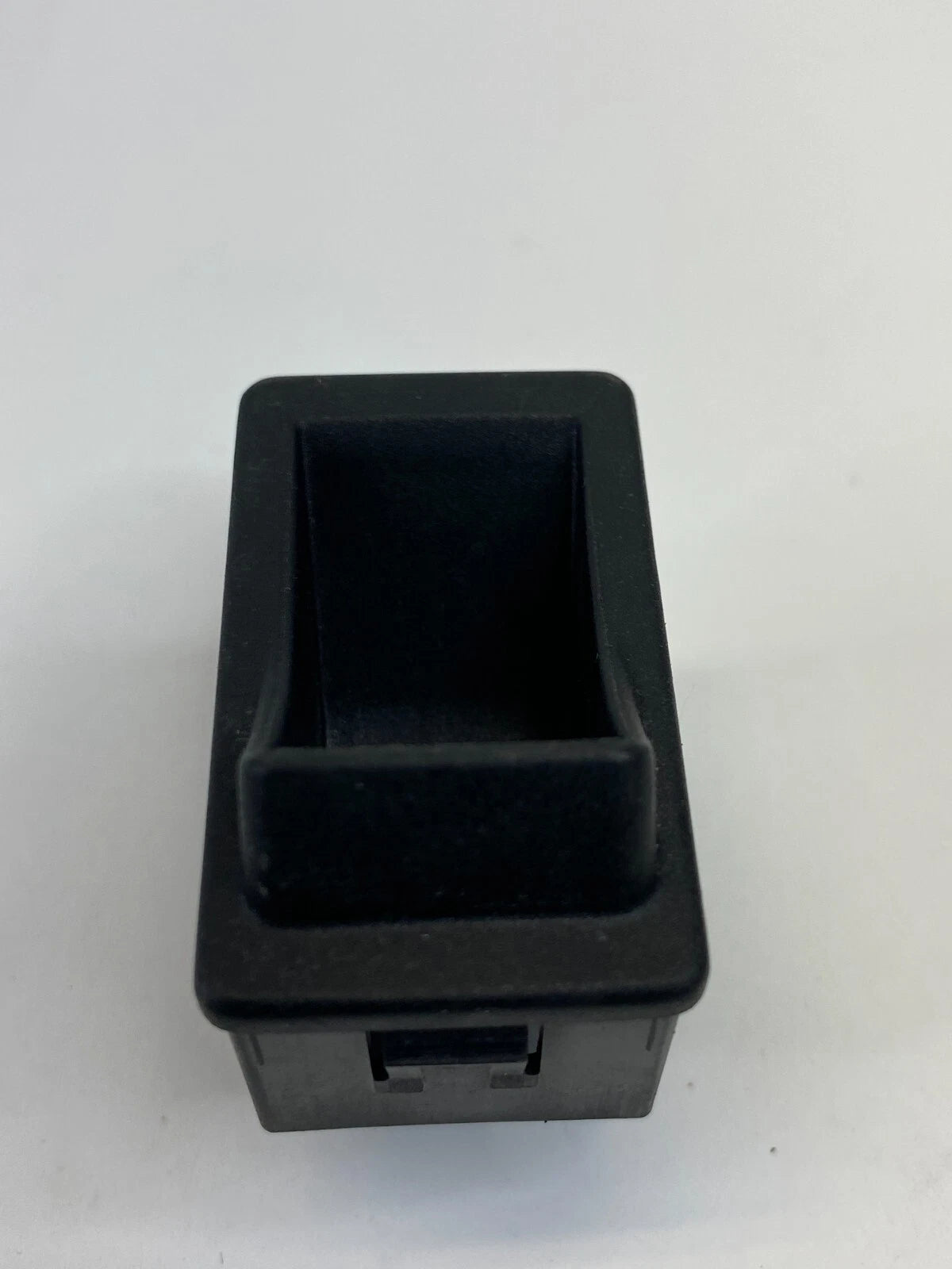 2001-2007 01-07 FORD ESCAPE DASH COIN BIN HOLDER TRAY YL84-19K357-EBW OEM