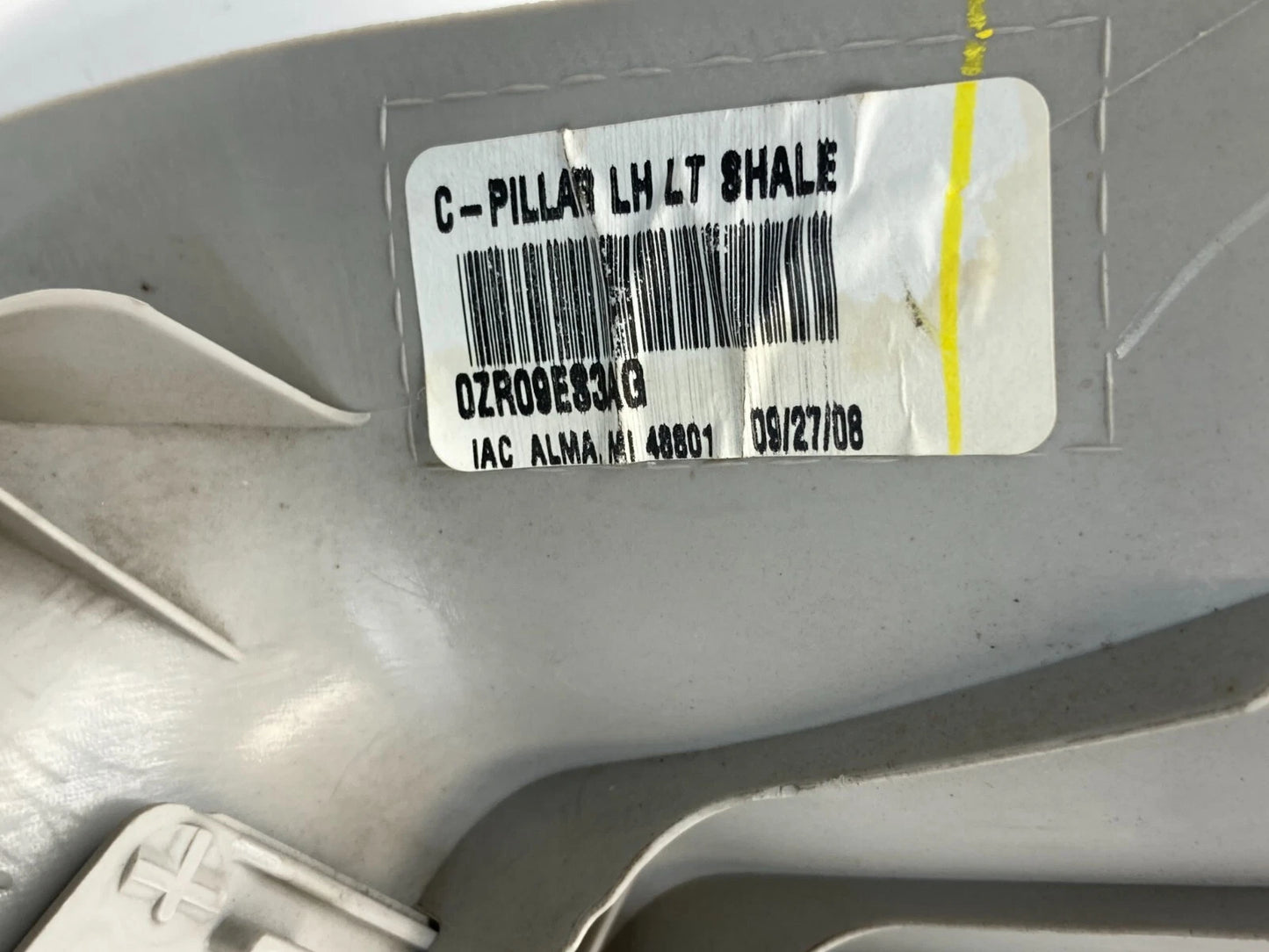2009-2014 VOLKSWAGEN ROUTAN REAR LEFT C PILLAR UPPER COVER PANEL TRIM 0ZR09E83AG