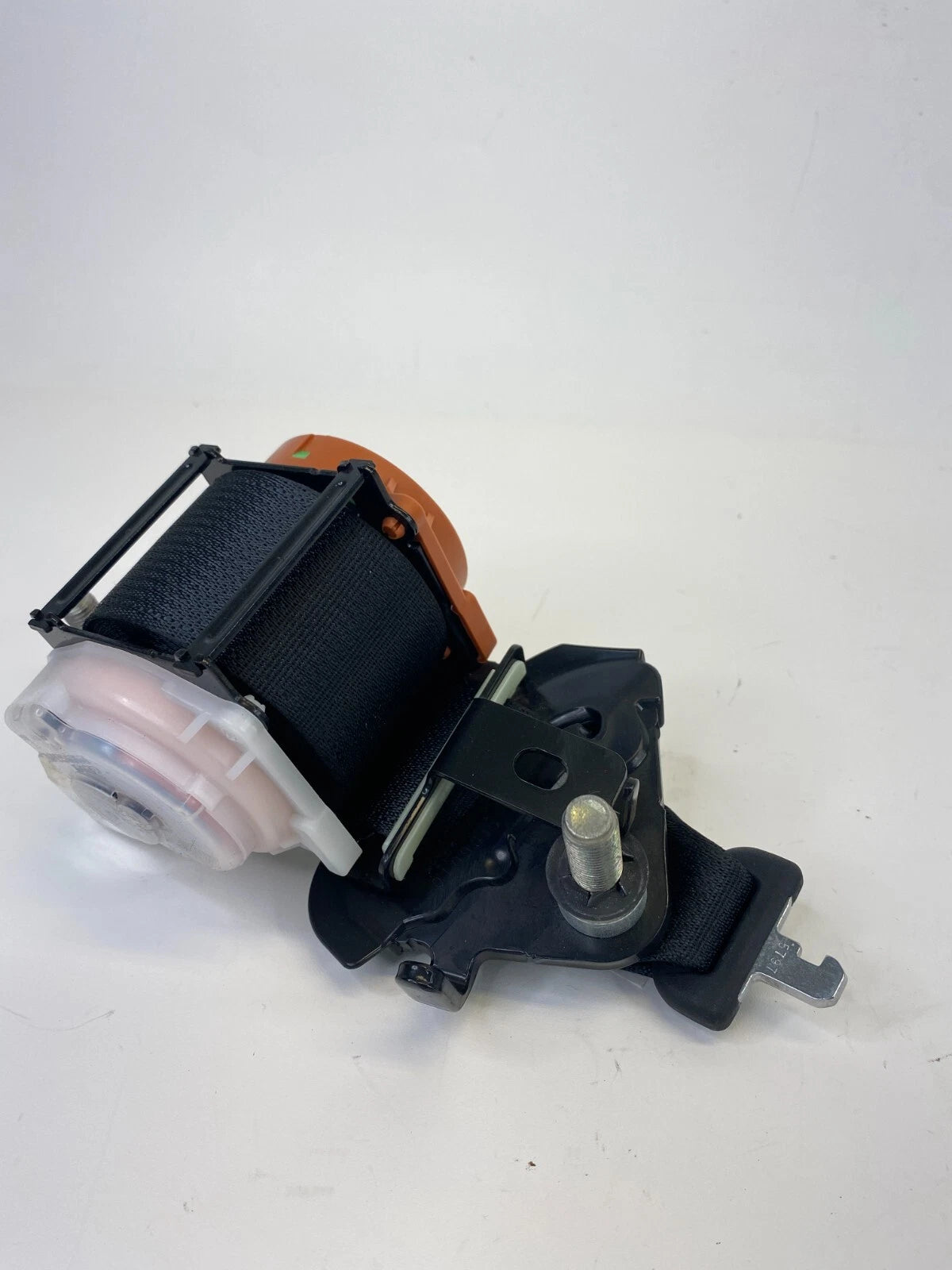 2015-2020 HONDA FIT HATCHBACK REAR MIDDLE CENTER SEAT BELT RETRACTOR OEM