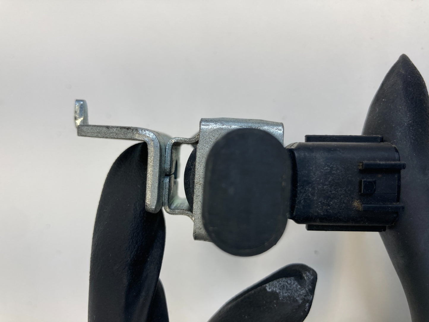 2003-2024 Nissan Murano Vent Valve Purge Solenoid Actuator K5T46673 OEM