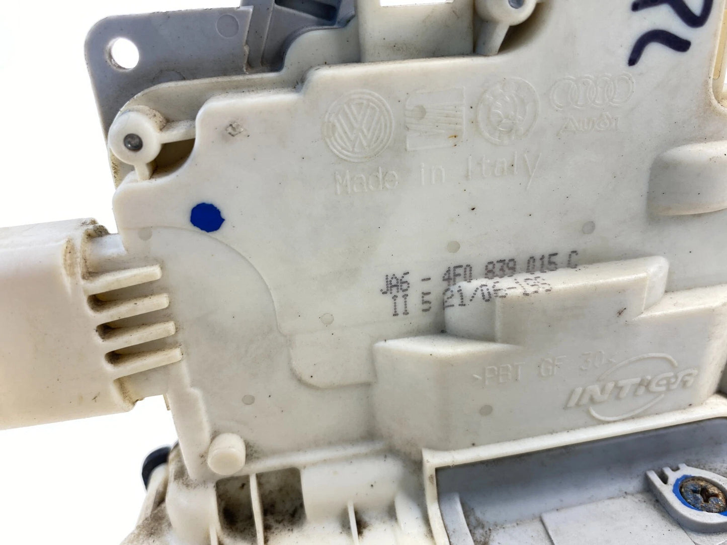 2005-2011 AUDI A6 QUATTRO REAR LEFT SIDE DOOR LOCK LATCH ACTUATOR 4F0839015 OEM