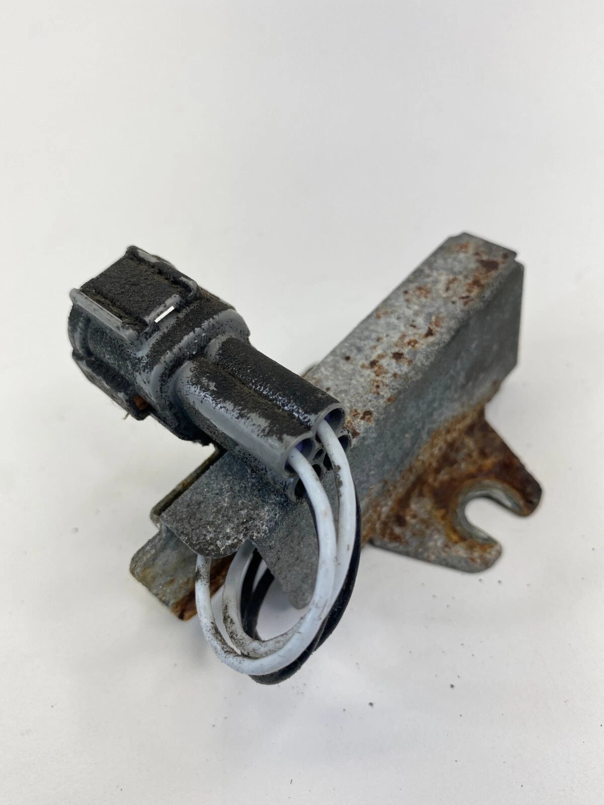 2003-2007 SUBARU FORESTER 2.5L H4 A/T RELAY RESISTOR MODULE B31037-00100-00 OEM