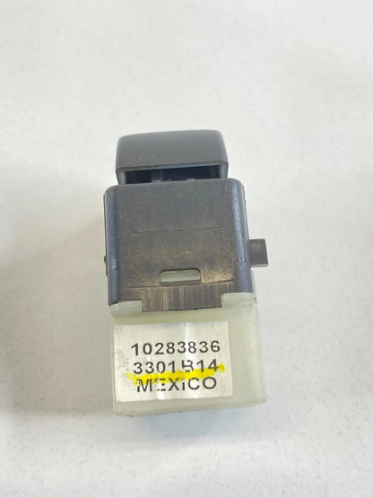2000-2005 CHEVY IMPALA REAR RIGHT SIDE DOOR POWER WINDOW SWITCH 10283836 OEM