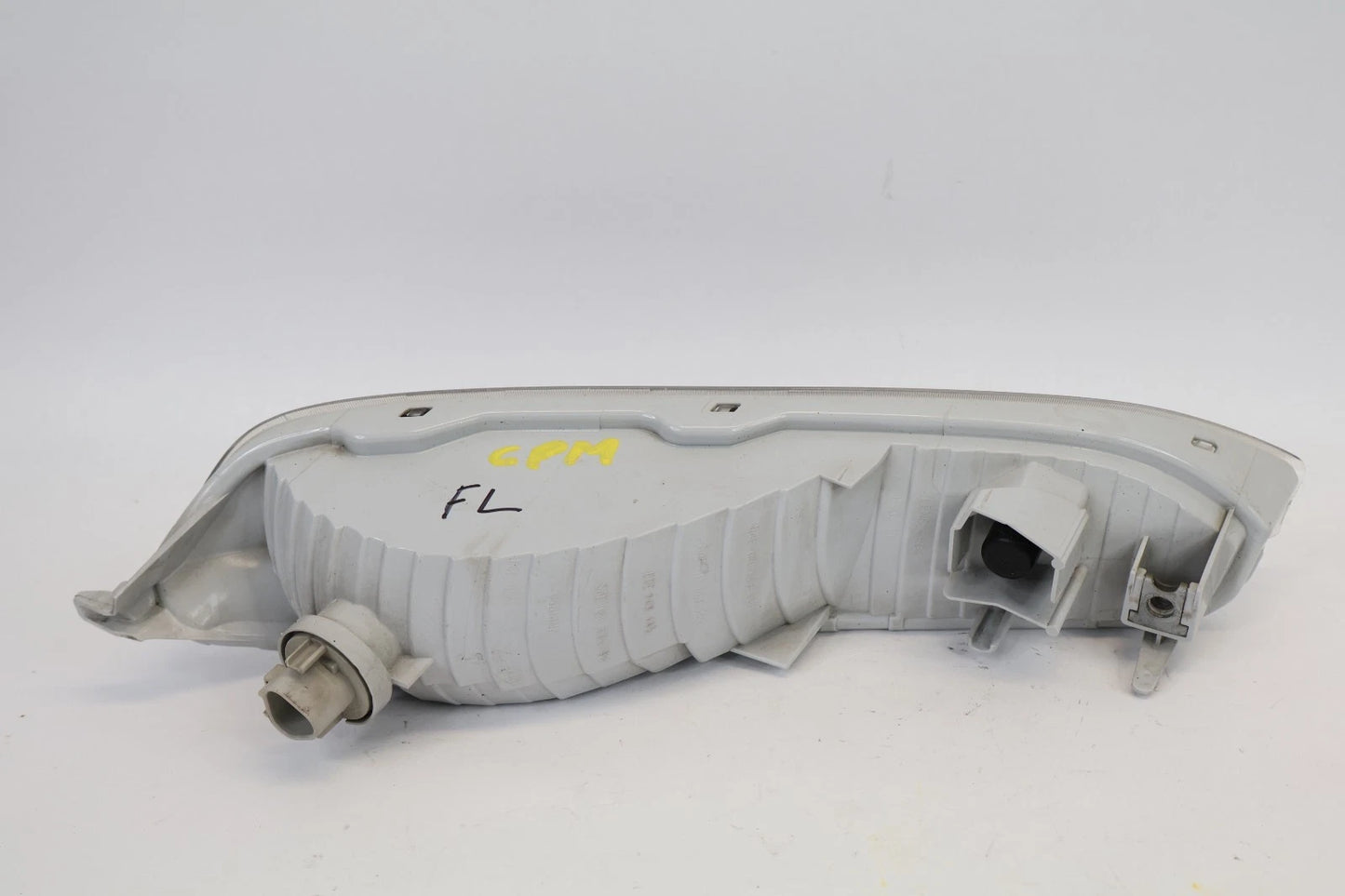 2016-2018 HONDA PILOT DRIVER LEFT BUMPER TURN SIGNAL PARKING LIGHT OEM
