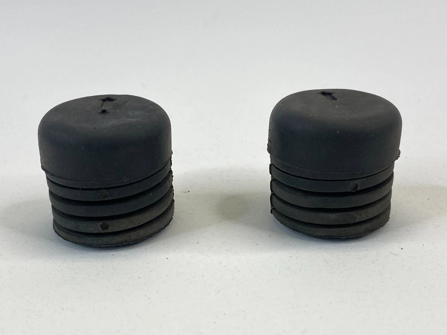 2002-2005 HYUNDAI SONATA FRONT HOOD ADJUSMENT RUBBER BUMPER STOP SET PAIR OEM