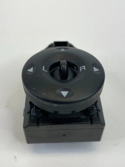 2007-2010 HYUNDAI ELANTRA FRONT LEFT SIDE DOOR POWER MIRROR CONTROL SWITCH OEM