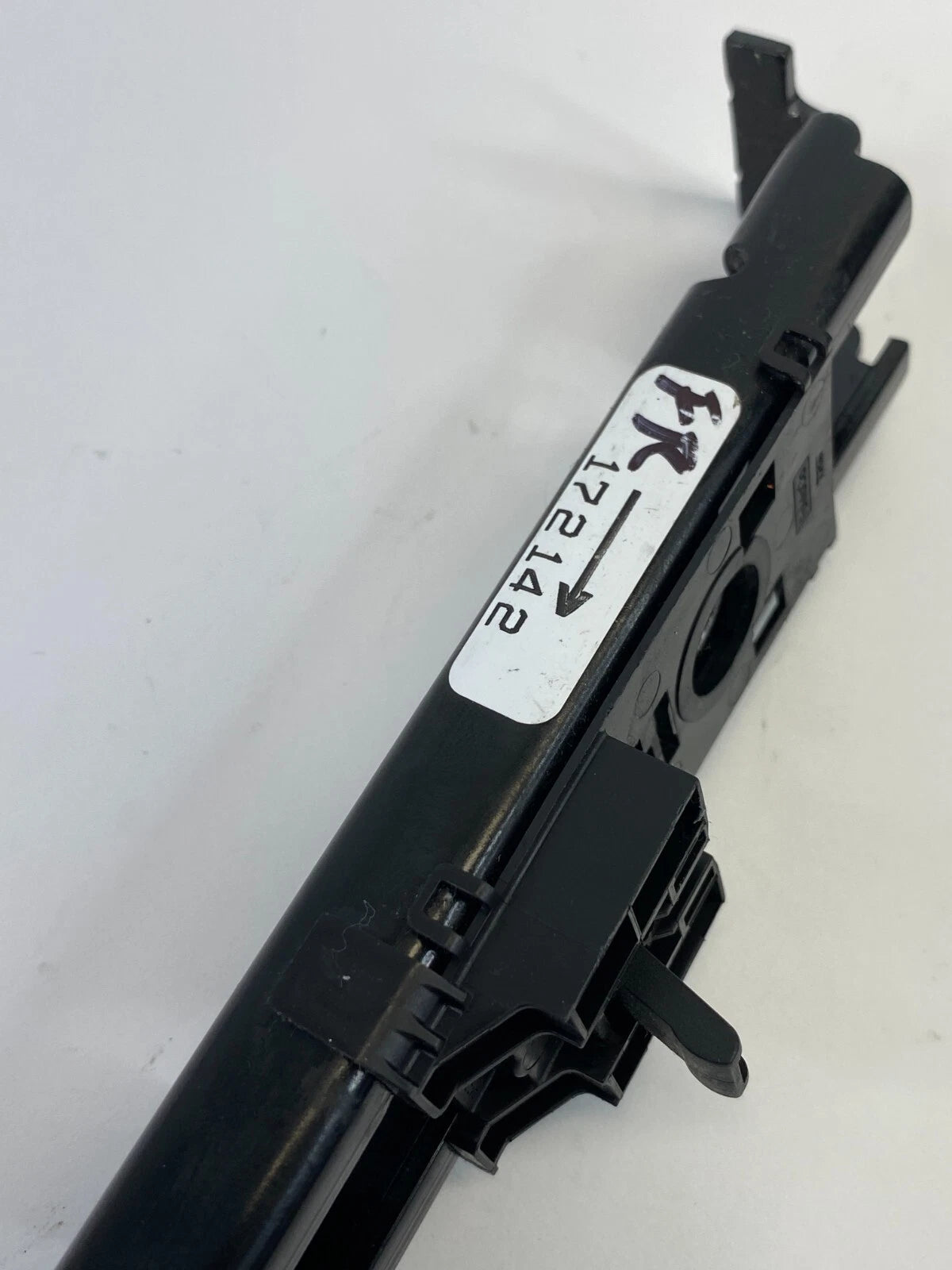 2011-2019 Ford Explorer Front Right Passenger Side Seat Belt Height Adjuster