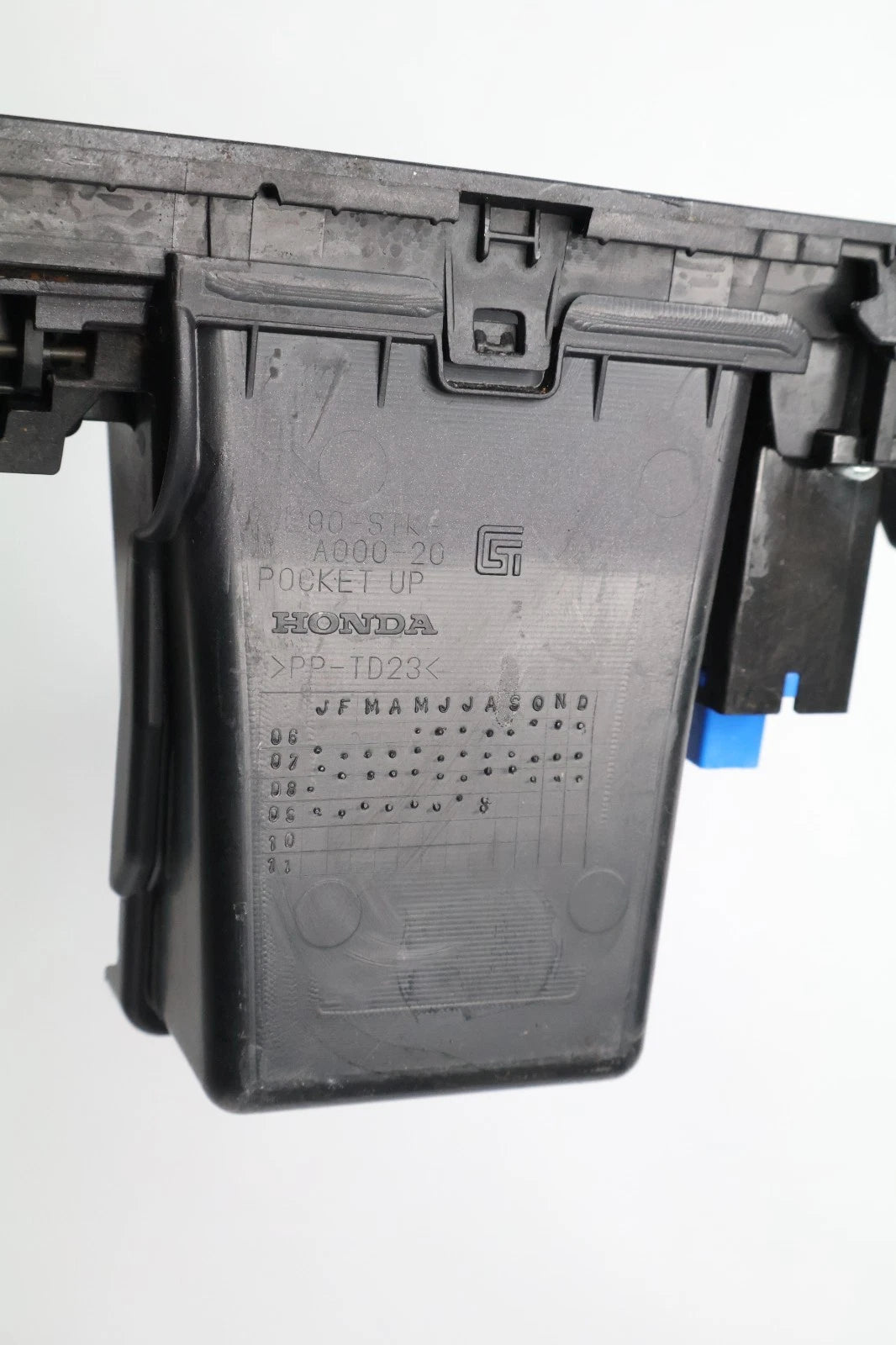 2007-2012 ACURA RDX DASH HEATED SEATS SWITCH POWER OUTLET PANEL OEM 77290STKA000
