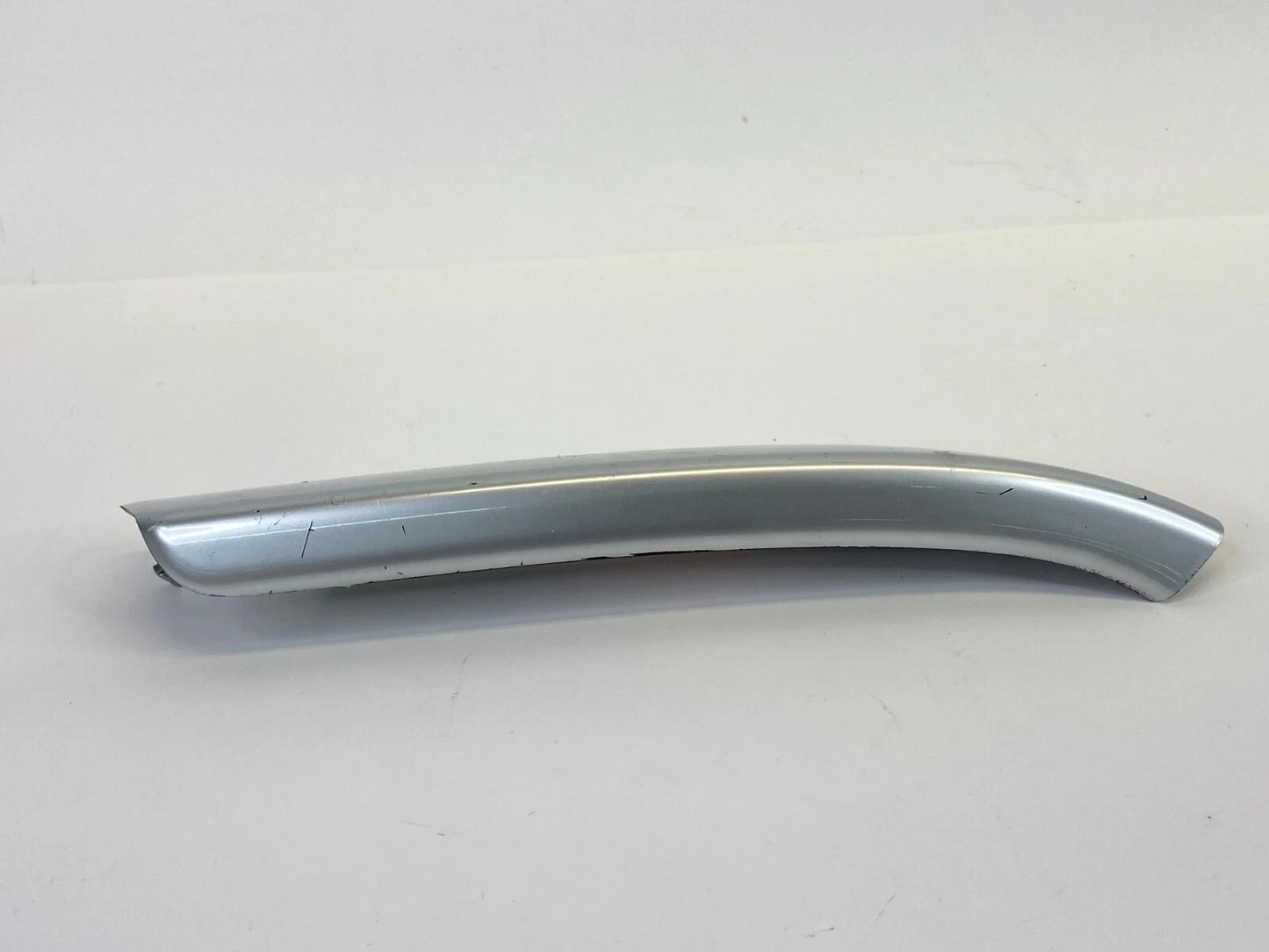 2006-2009 RANGE ROVER SPORT FRONT RIGHT DOOR PULL HANDLE COVER TRIM BEZEL OEM