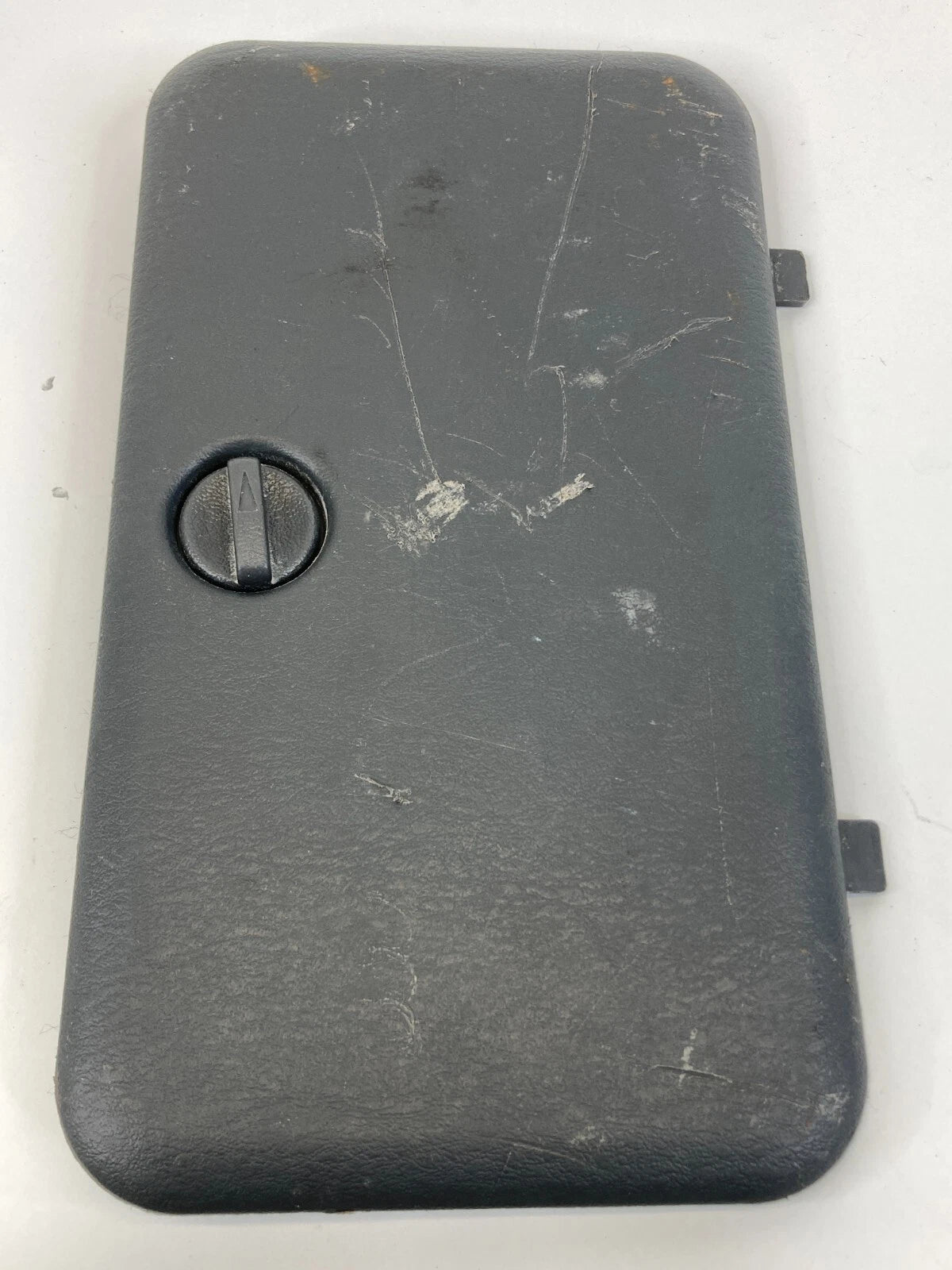 97-04 MITSUBISHI MONTERO SPORT REAR TRUNK LIFTGATE INTERIOR ACCESS COVER CAP OEM
