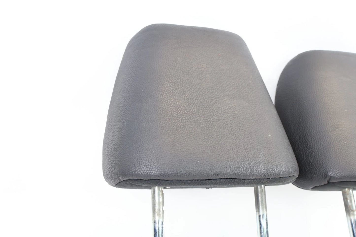 16-22 HONDA PILOT PAIR REAR SECOND ROW HEADRESTS LEFT RIGHT BLACK LEATHER OEM