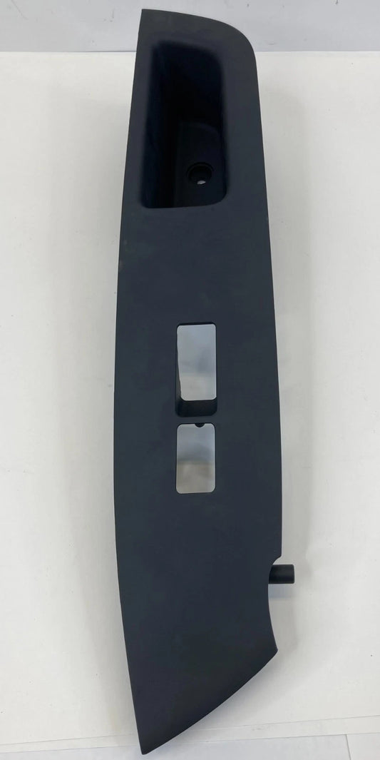 2011-2015 KIA SORENTO FRONT RIGHT WINDOW SWITCH BEZEL TRIM 93575-2P000VA OEM