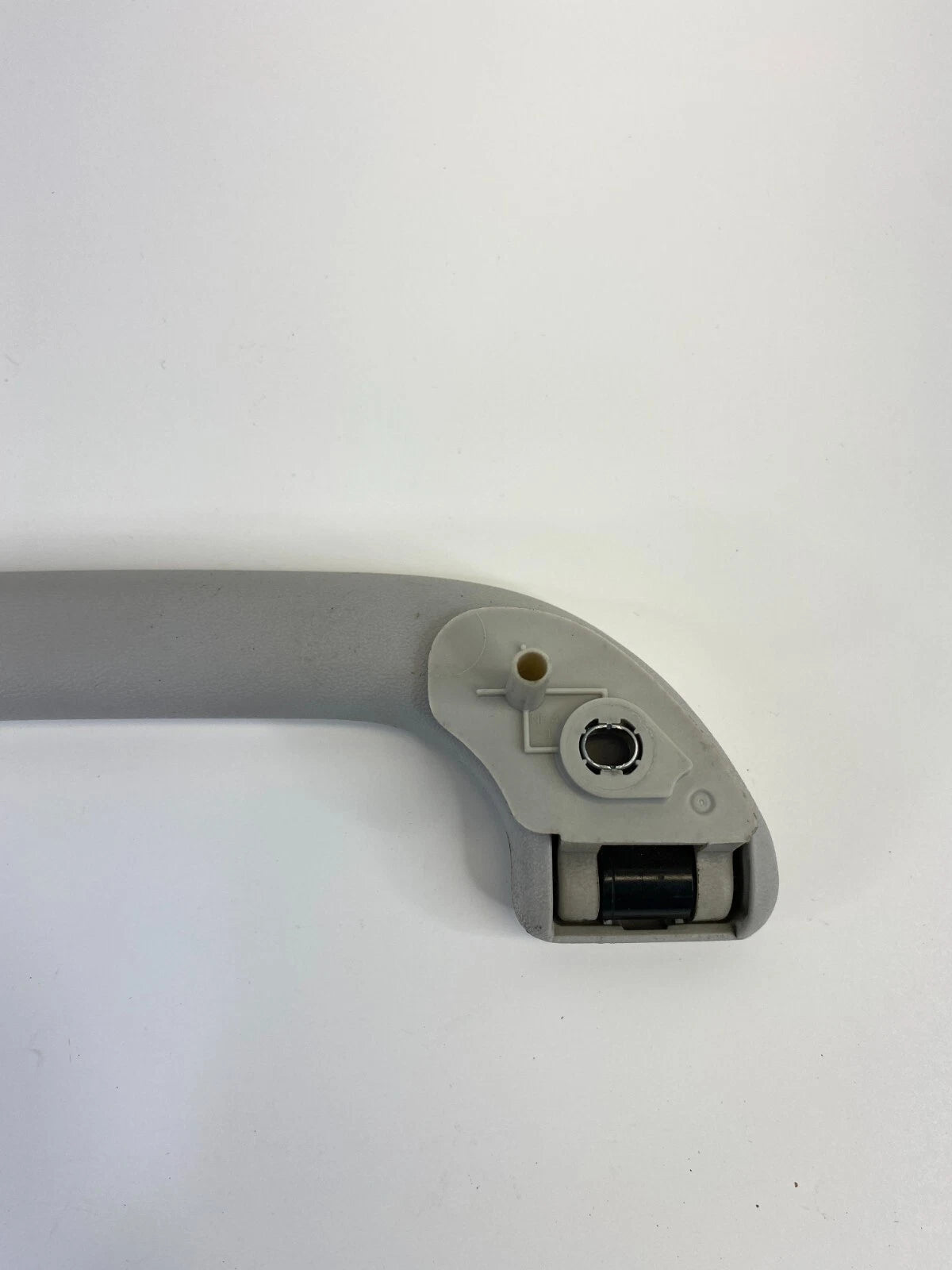 2009-2013 SUBARU FORESTER REAR LEFT BACK ROOF INNER GRAB GRIP ASSIST HANDLE OEM
