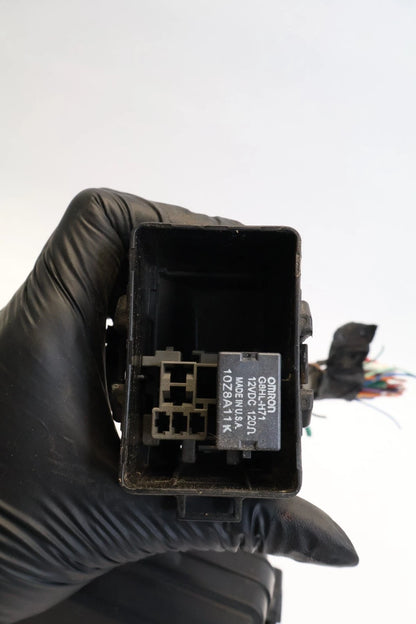 2007-2011 HONDA CR-V 2.4L ENGINE FUSE RELAY BOX COMPARTMENT SWA-0130 OEM FACTORY