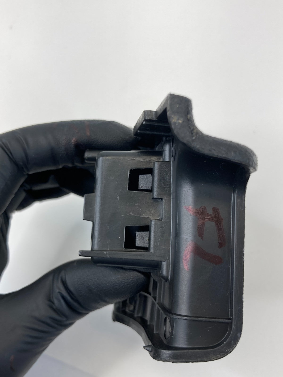 2010-2017 GMC Terrain Lower Left Side Dashboard Trim Molding Cover With Nut