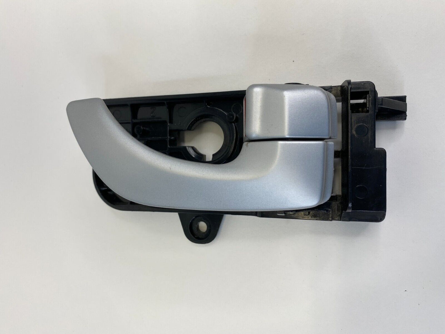 2006 2007 2008 Hyundai Sonata Sedan Front Right Side Interior Door Handle OEM