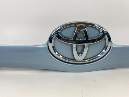 07-11 Toyota Camry Sedan Rear Trunk Lid Molding Trim Panel W/ Emblem 7680106120G
