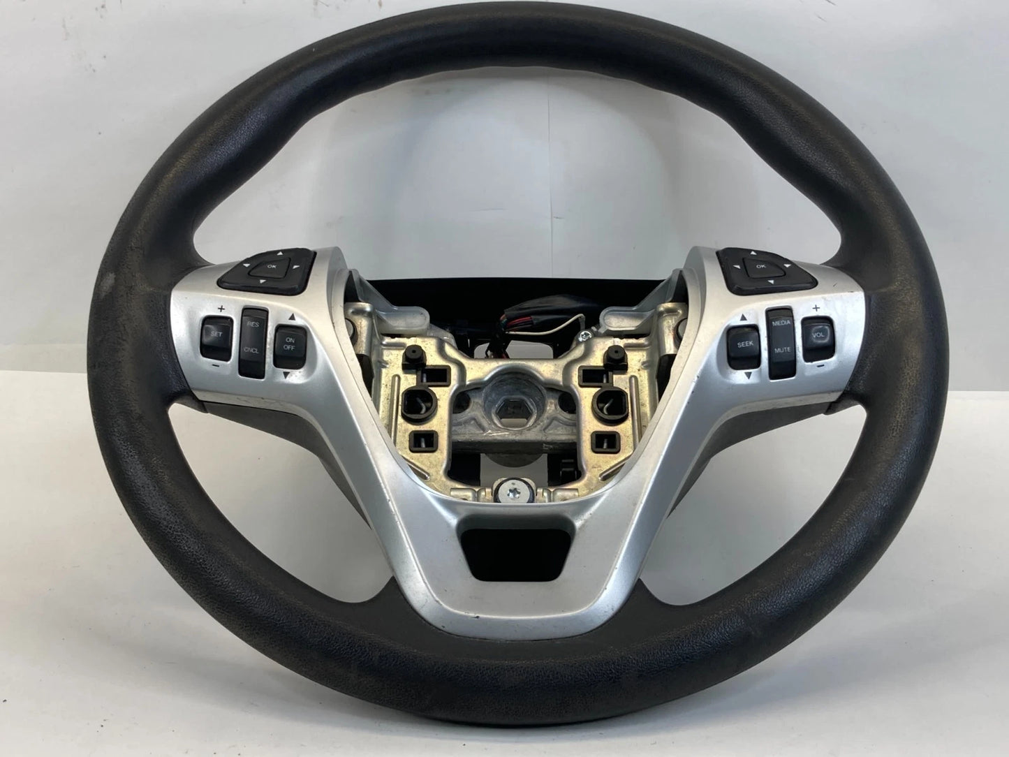 2011-2015 FORD EXPLORER 2013-2015 FORD INTERCEPTOR UTILITY STEERING WHEEL OEM