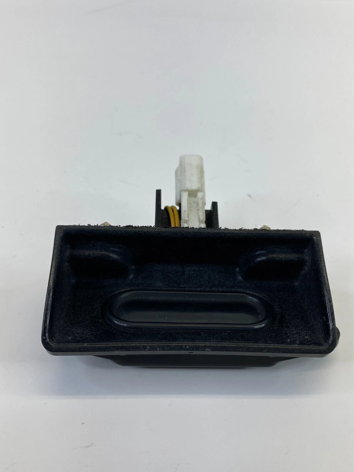 2010-2014 HONDA INSIGHT LIFT GATE OPEN EXTERIOR RELEASE SWITCH ASSY OEM