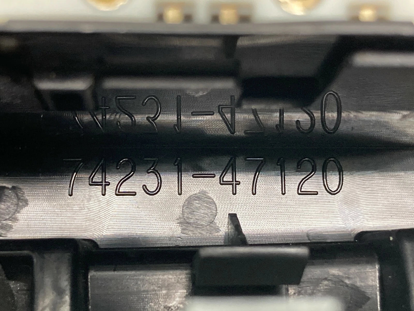 2010-2015 TOYOTA PRIUS FRONT RIGHT PASSENGER POWER WINDOW SWITCH 74231-47120 OEM