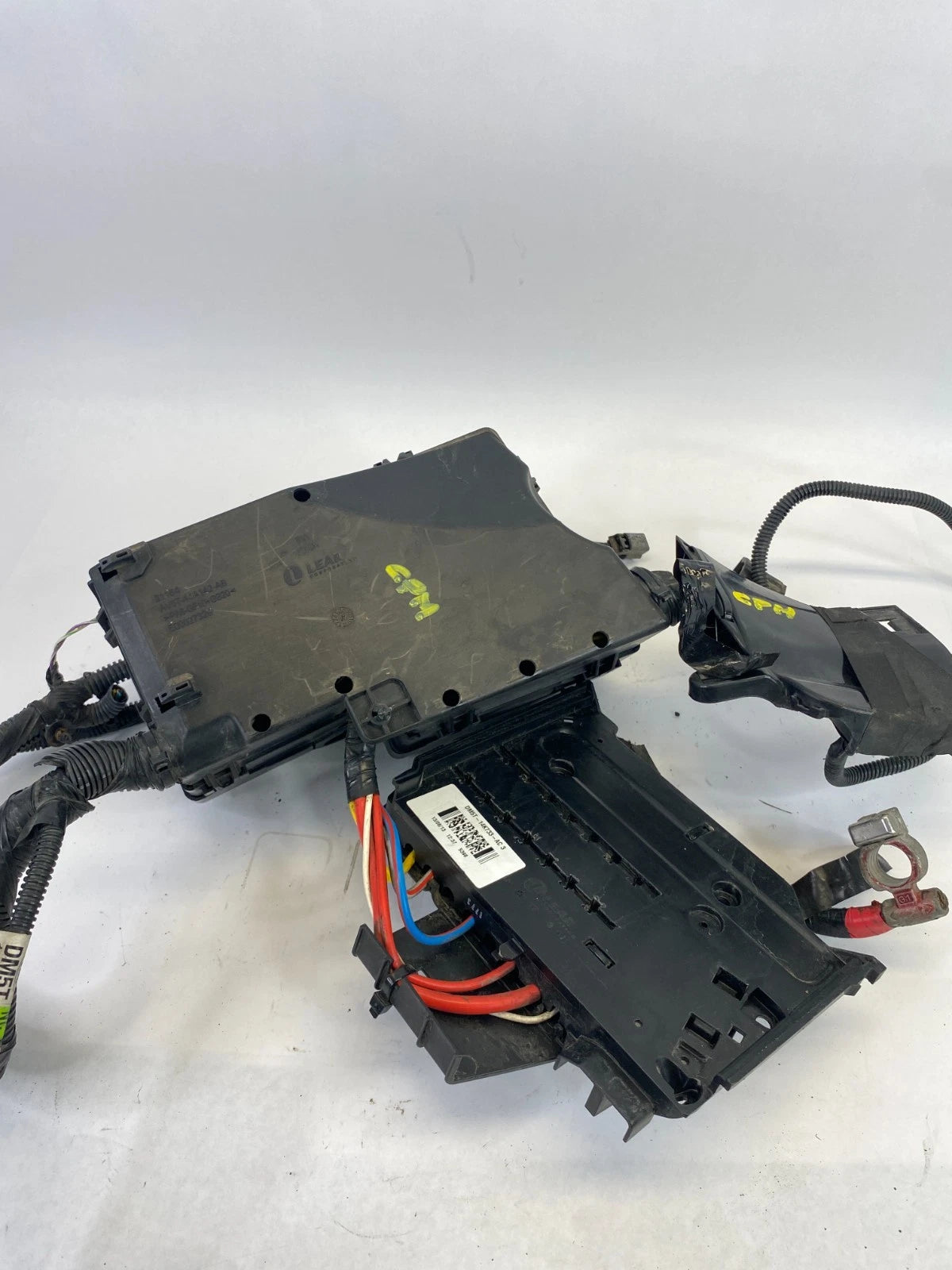 2012-2014 FORD FOCUS 2.0L ENGINE COMPARTMENT FUSE RELAY BOX AV6T-14A067-BV OEM