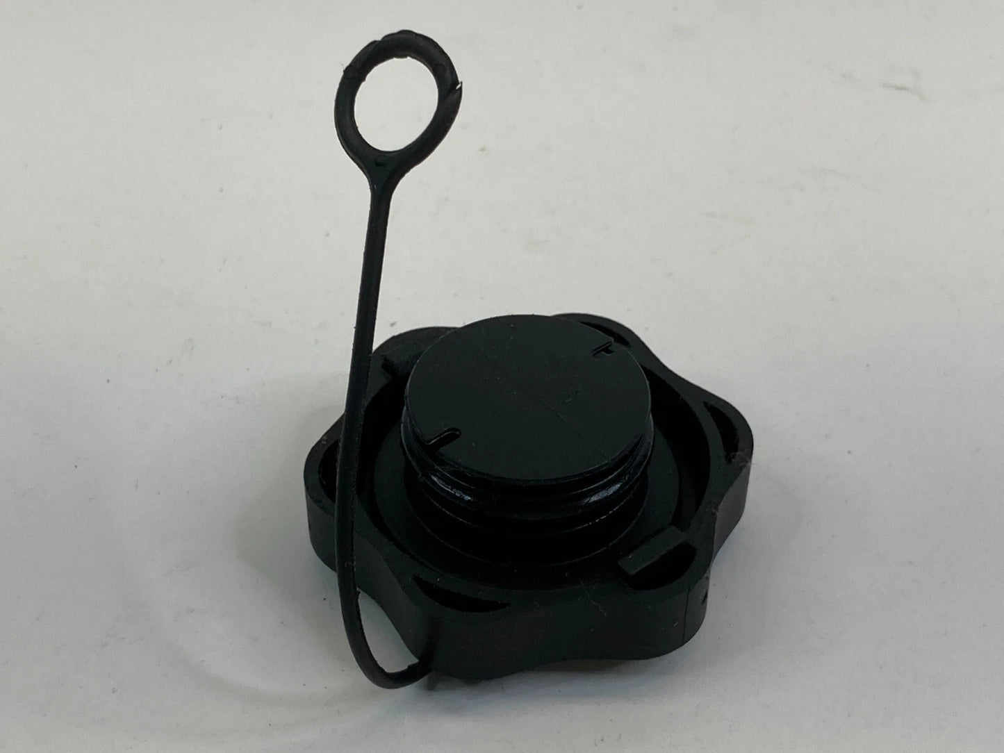 2001-2007 FORD ESCAPE POWER STEERING FLUID RESERVOIR BOTTLE TANK CAP COVER OEM