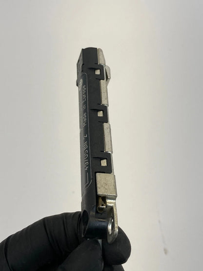 2006-2009 VOLKSWAGEN GTI ANTENNA AMPLIFIER SIGNAL BOOSTER 1K6-035-577-AC OEM