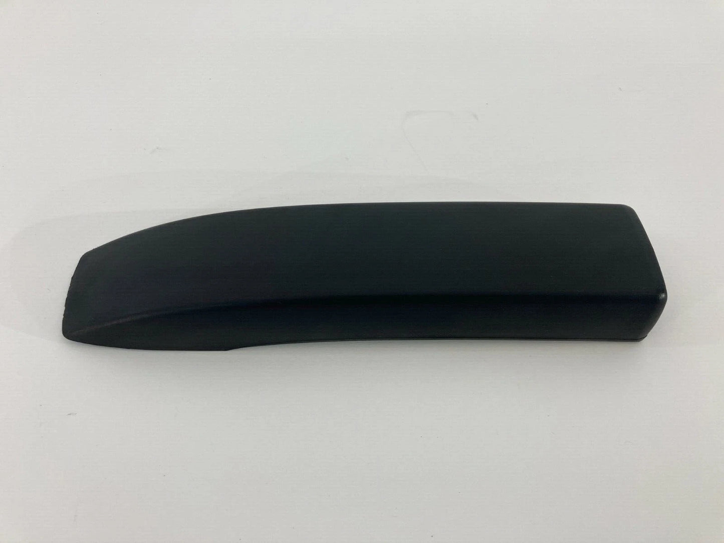 09-14 VOLKSWAGEN ROUTAN REAR RIGHT ROOF RACK UPPER COVER SIDE RAIL 5113400AB OEM