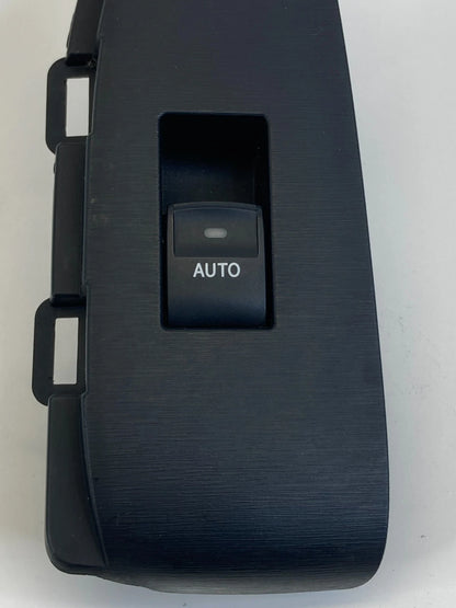 10-15 TOYOTA PRIUS REAR RIGHT DOOR WINDOW SWITCH W/TRIM BEZEL 74271-47060 OEM