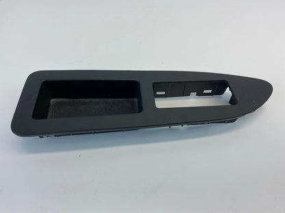 2006-2010 DODGE CHARGER FRONT RH WINDOW SWITCH COVER BEZEL PANEL OEM 100010656