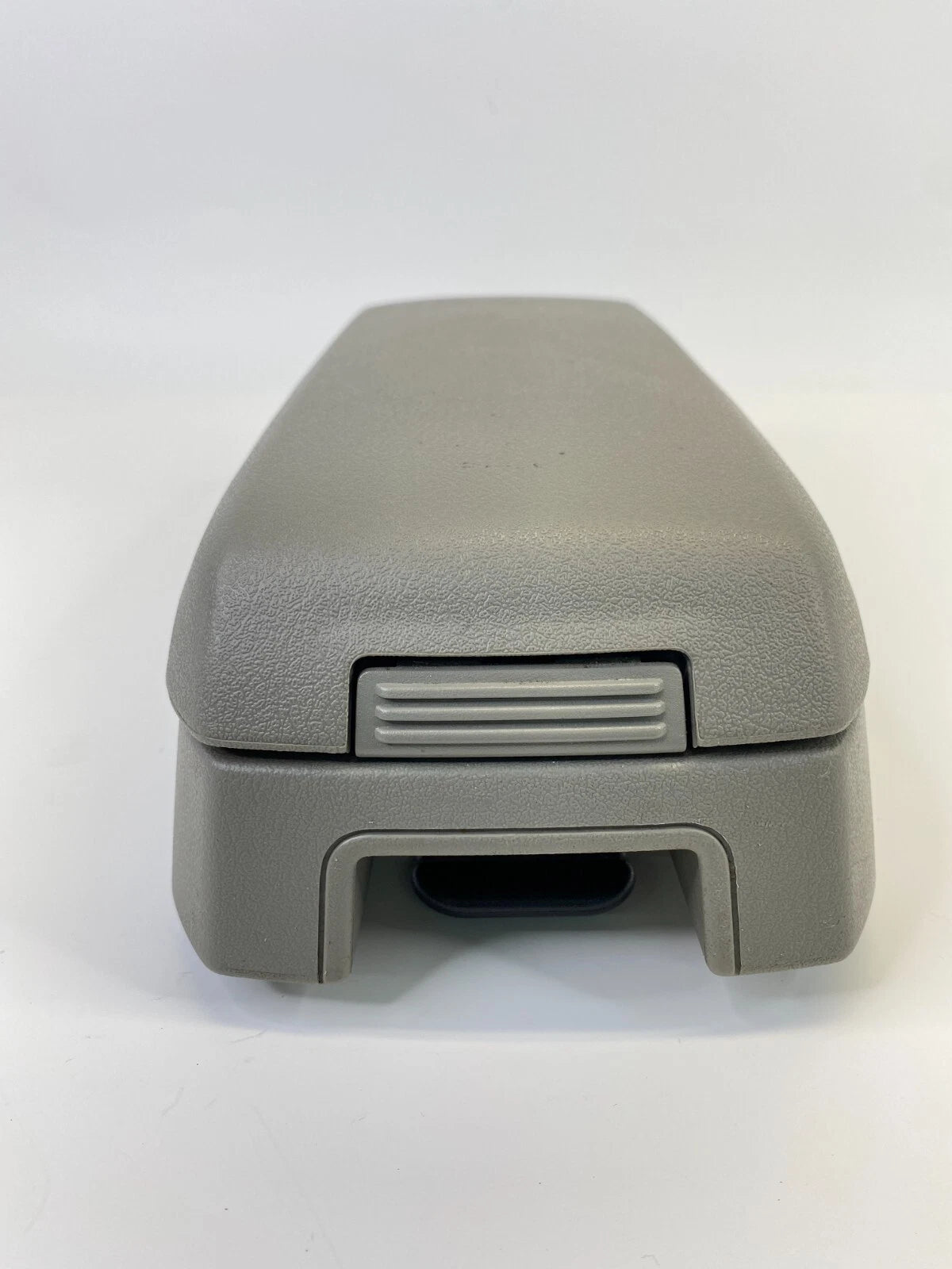 2010-2012 DODGE CALIBER CENTER CONSOLE STORAGE ARMREST ARM REST LID ASSY OEM