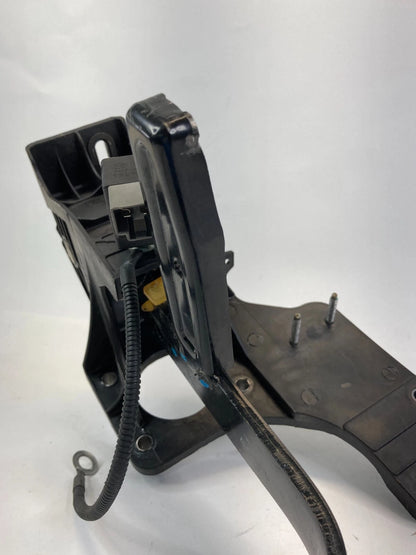 2010 KIA SEDONA 3.8L AUTOMATIC TRANSMISSION BRAKE PEDAL LEVER STOP 32800-4DXXX